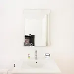 Guenstiges Gruenes Ferienzimmer Mit Separater Moderner Dusche * לוראך