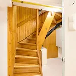 Guenstiges Gruenes Ferienzimmer Mit Separater Moderner Dusche דירה