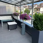 דירה Guenstiges Gruenes Ferienzimmer Mit Separater Moderner Dusche