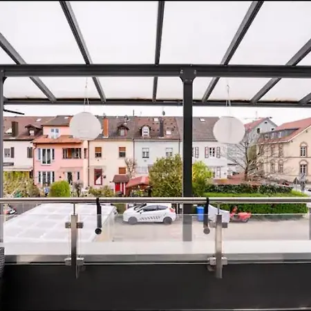 Guenstiges Gruenes Ferienzimmer Mit Separater Moderner Dusche Apartament Lörrach