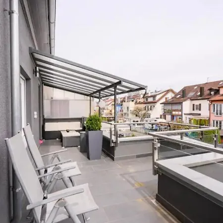 Guenstiges Gruenes Ferienzimmer Mit Separater Moderner Dusche * Lörrach