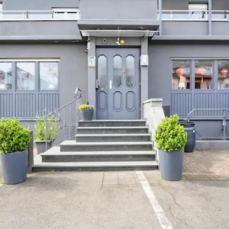 Apartament Guenstiges Gruenes Ferienzimmer Mit Separater Moderner Dusche Lörrach