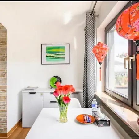 Guenstiges Gruenes Ferienzimmer Mit Separater Moderner Dusche Apartman *